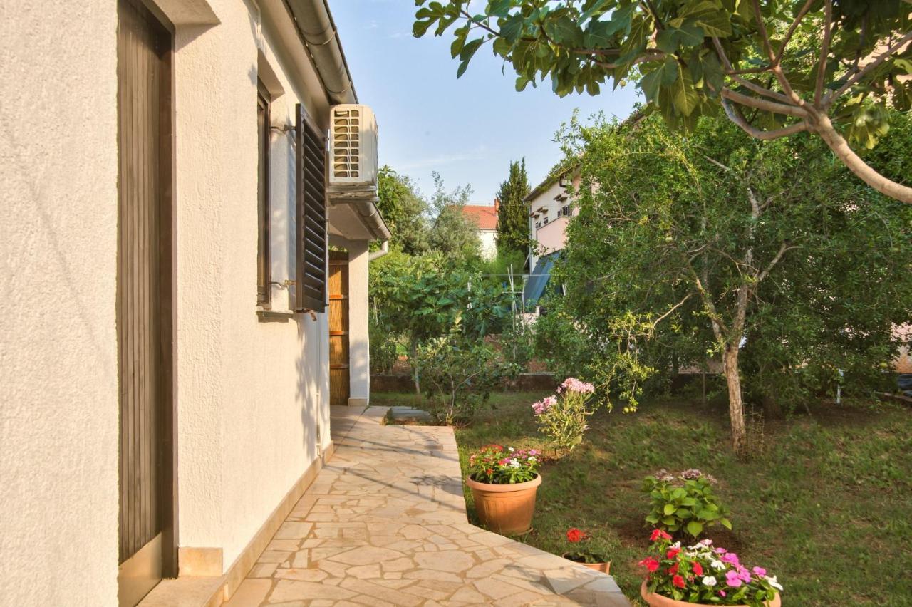 Apartman Tanja Fažana Exterior foto